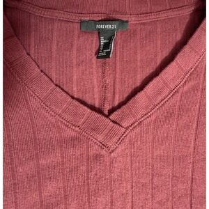 Forever 21‎ Small Burgundy Long Sleeve High Low Sweater